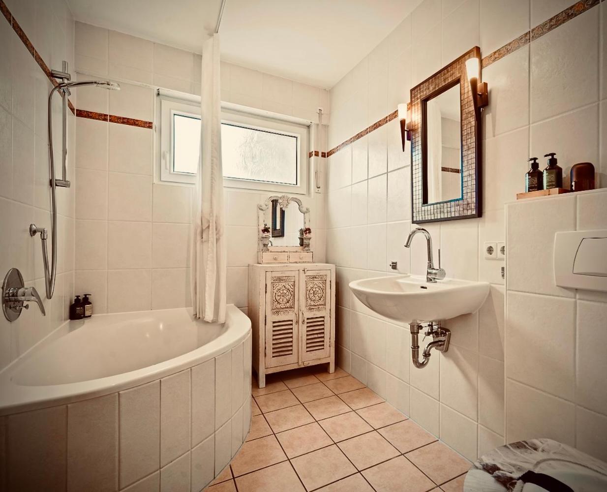 Ferienwohnung Louise 50 M Zum See Kressbronn am Bodensee Zewnętrze zdjęcie